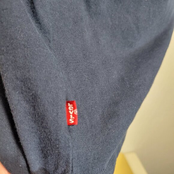 Levi's Large Navy Blue Logo Crew Neck Short Sleeve Summer T-Shirt - Picture 7 of 8